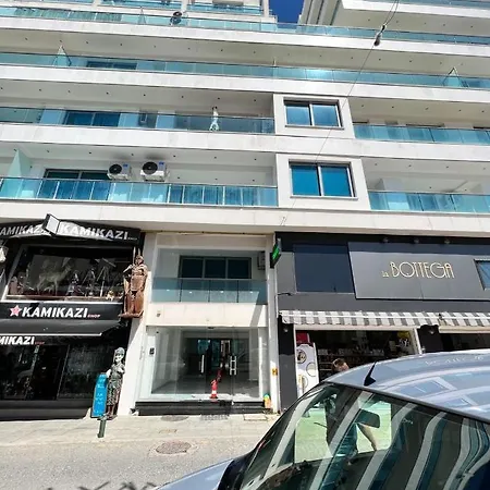 Aphrodite Plaza 4* Larnaca