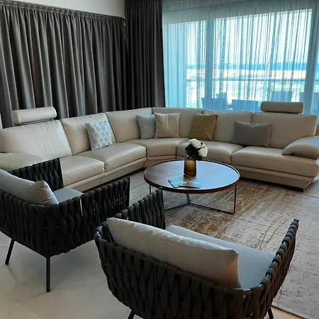 Aparthotel Aphrodite Plaza Larnaca