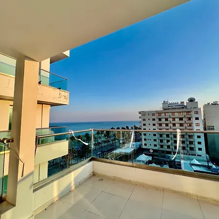 Aphrodite Plaza 4* Lárnaca