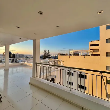 Hotel apartamentowy Aphrodite Plaza 4*