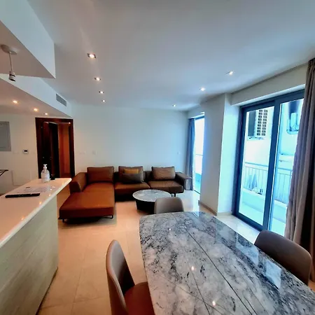 Aphrodite Plaza 4* 拉纳卡