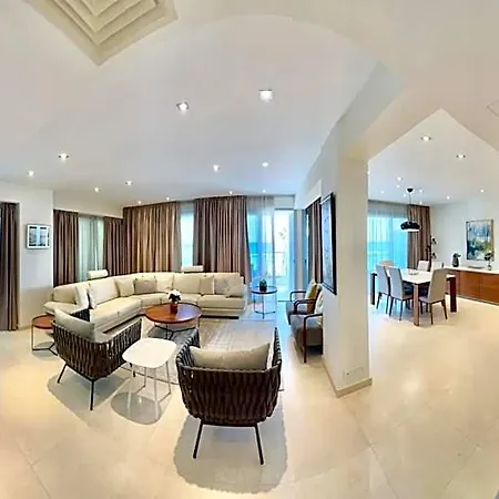 Aphrodite Plaza Aparthotel