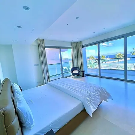 Aphrodite Plaza 4*