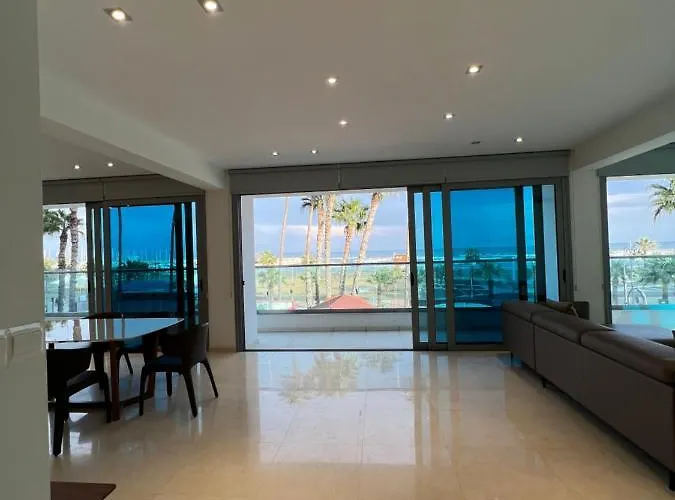 Aphrodite Plaza Lárnaca