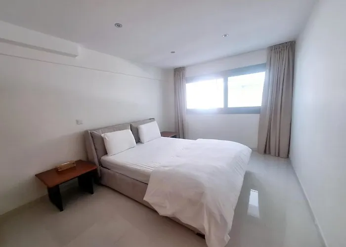 Apartahotel Aphrodite Plaza