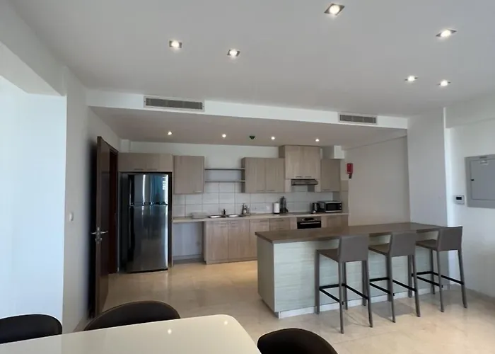 Aphrodite Plaza Lárnaca