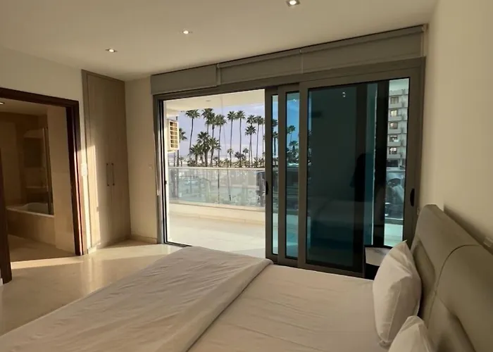 Apartahotel Aphrodite Plaza