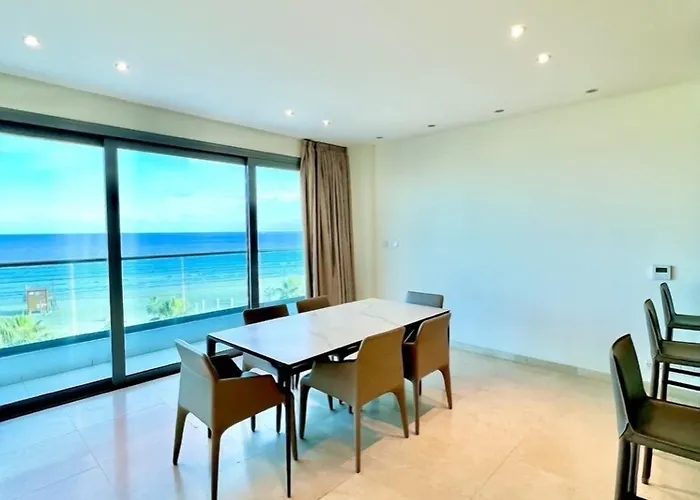 Apartahotel Aphrodite Plaza