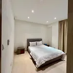 Apartahotel Aphrodite Plaza
