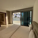 Apartahotel Aphrodite Plaza