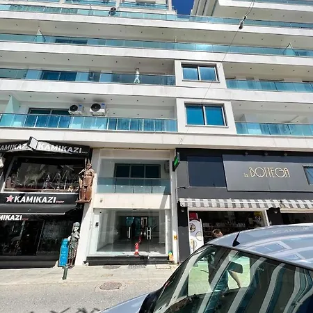 Aphrodite Plaza * Ларнака