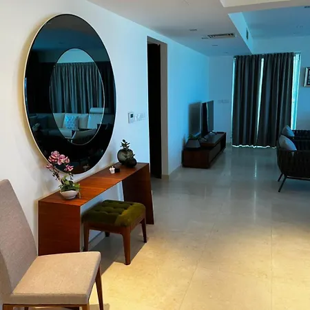 Aphrodite Plaza * Ларнака