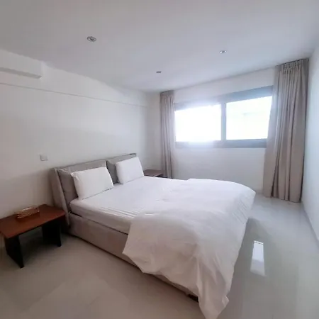 Apartahotel Aphrodite Plaza